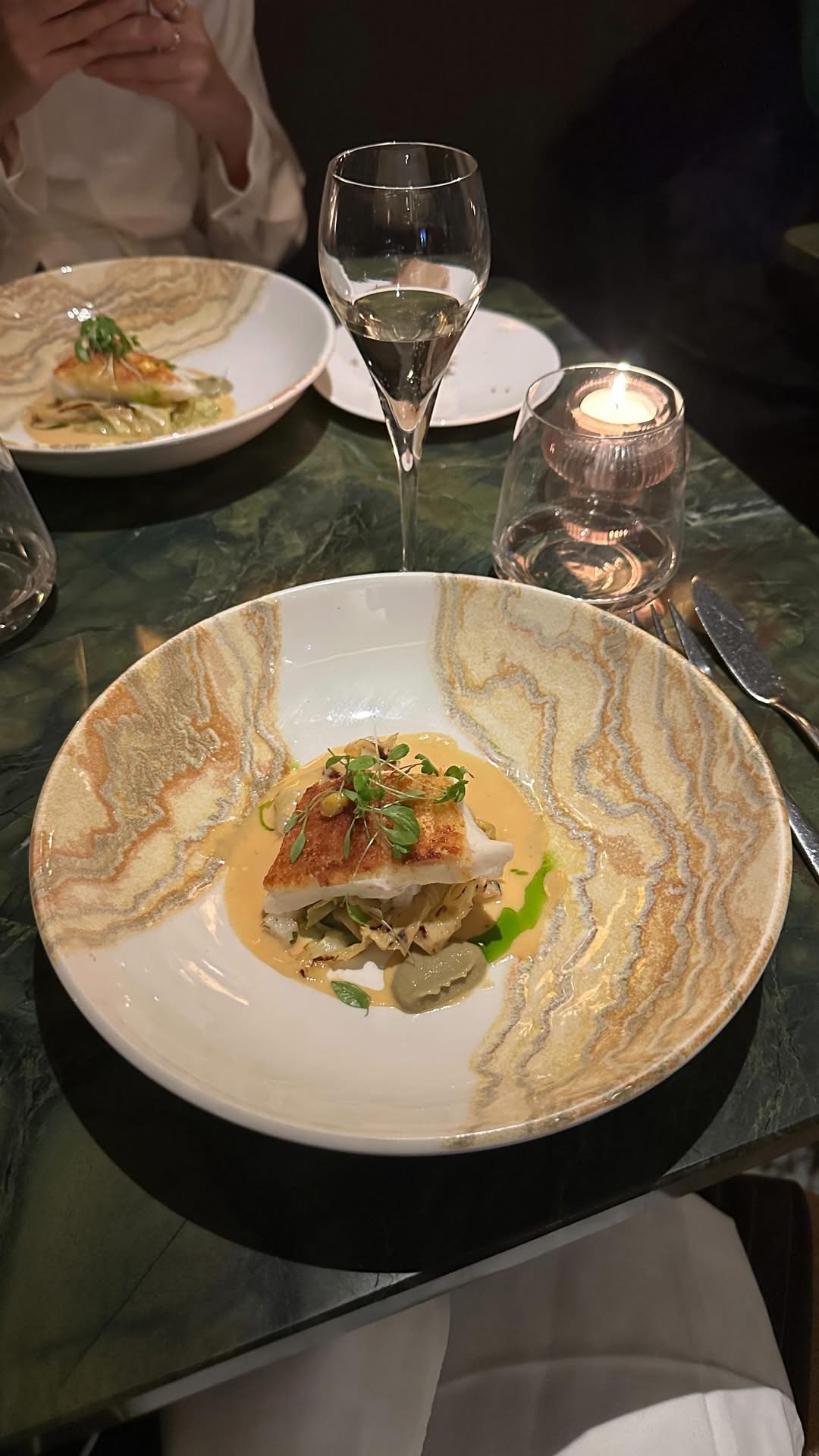 Onyx: Authentic Parisian Gastronomy