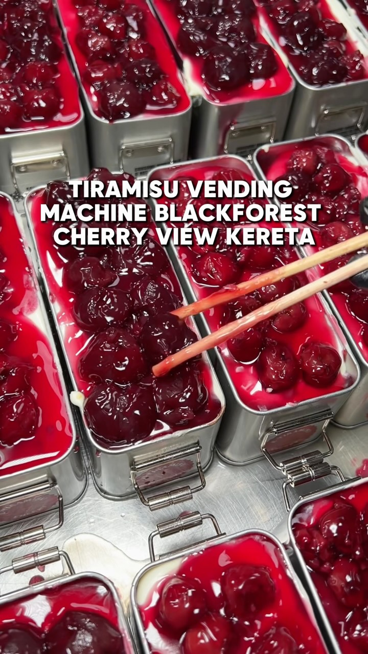 Tiramisu Vending Machine Near Malioboro