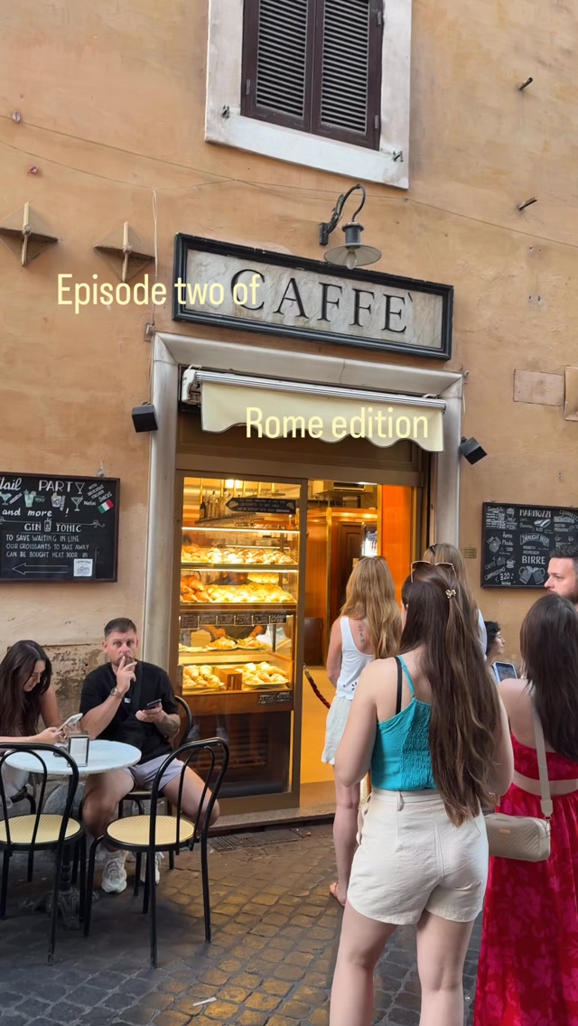 Trevi Fountain Area Eats and Sights