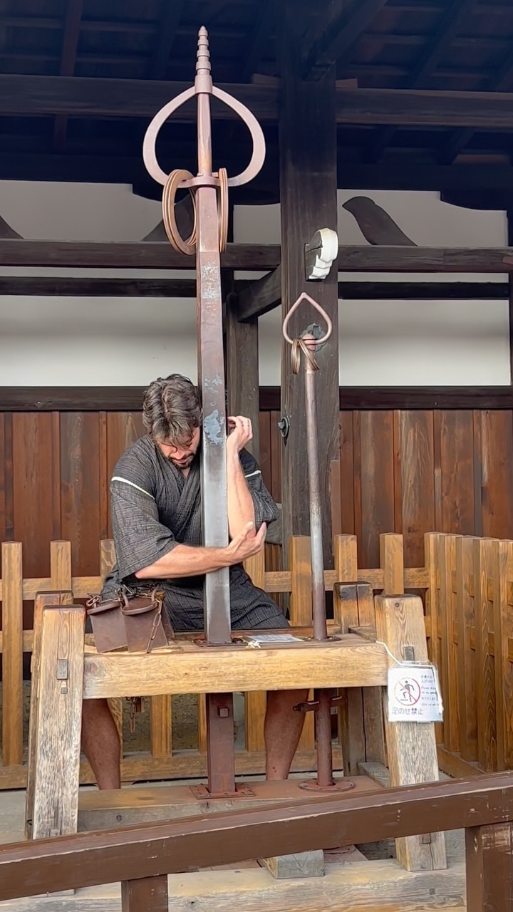 Kiyomizu-dera: Testing Benkei's Strength