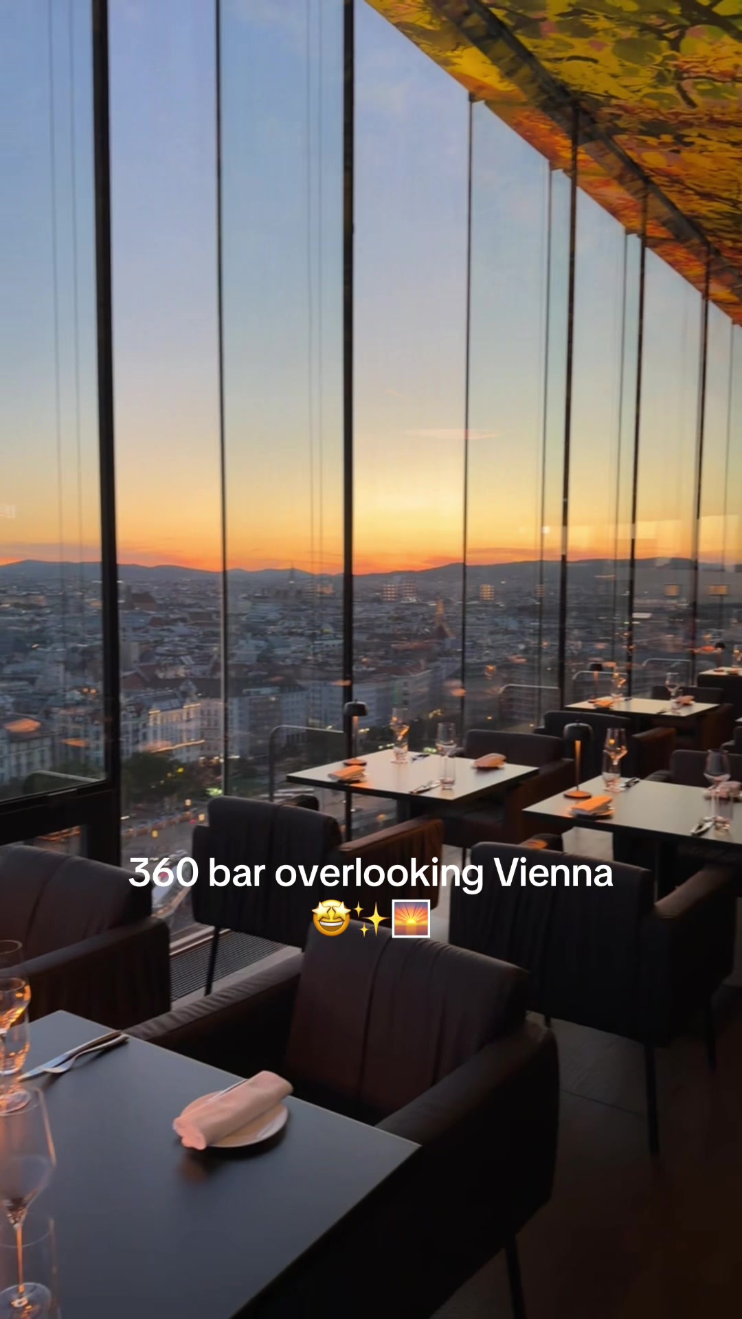Das LOFT Rooftop Bar Overview