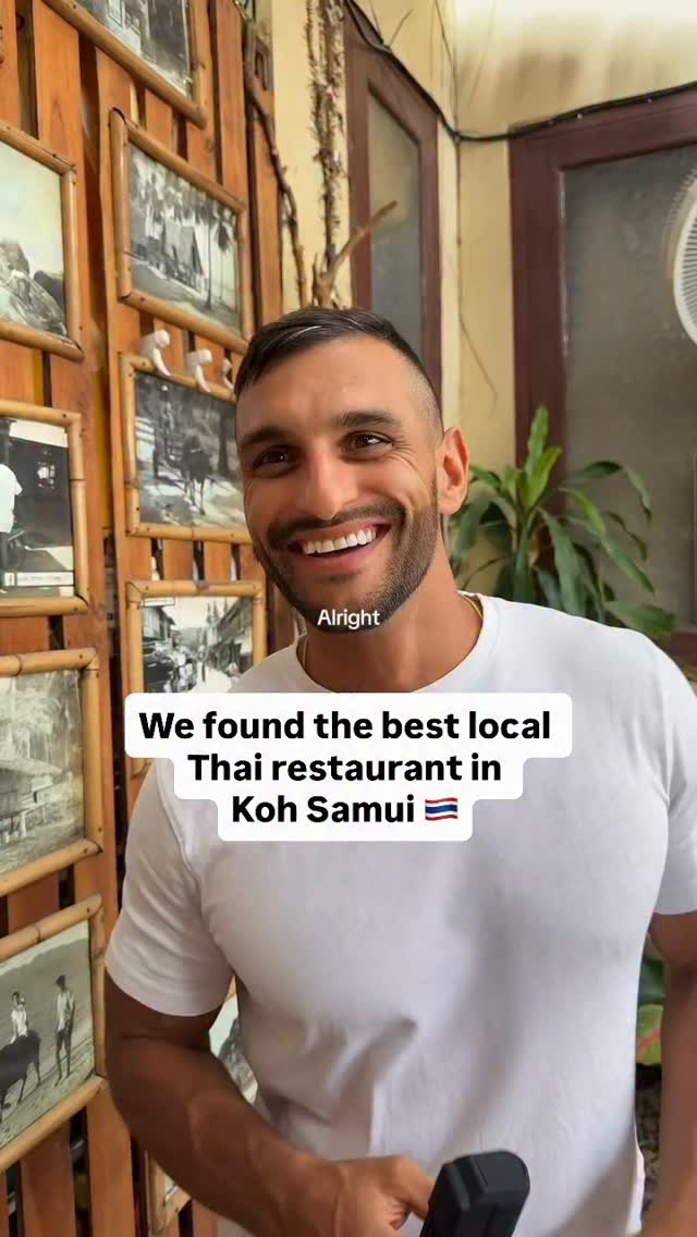 Ran Khang Non Thai Restaurant Highlights Khao Soi