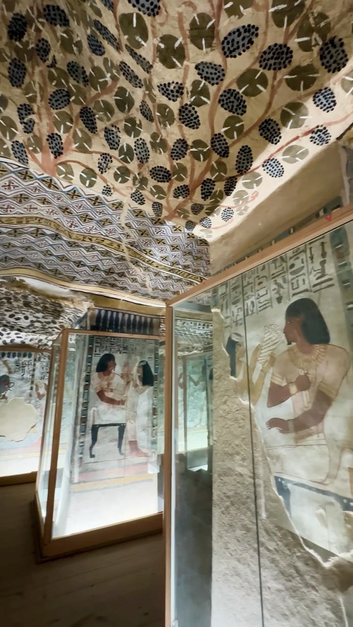Luxor's Elite Tombs Feature Stunning Vine Ceiling