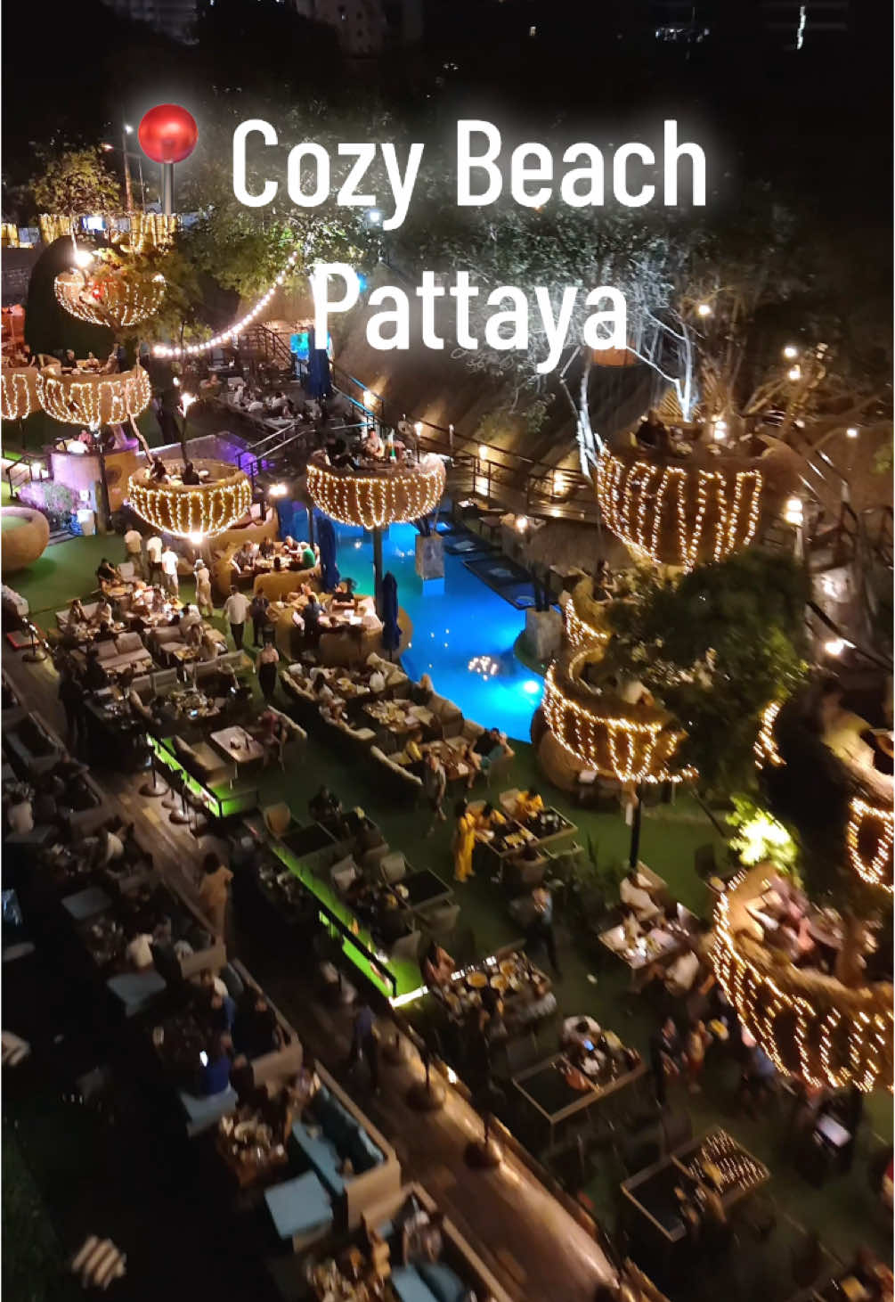 COSI Pattaya: Beachfront Dining With Night Ambiance