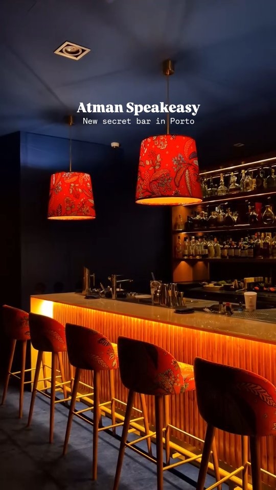 Hidden Speakeasy Bar in Porto