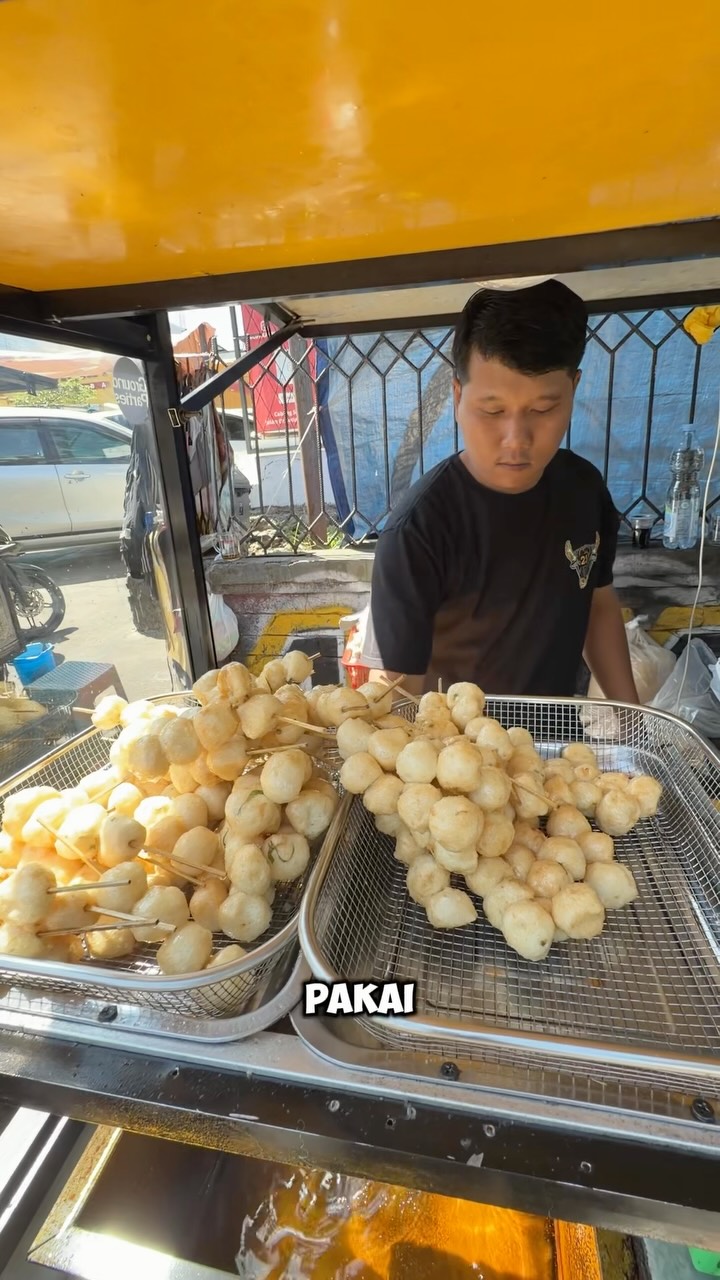 Crispy Cilok Goreng in Bandung
