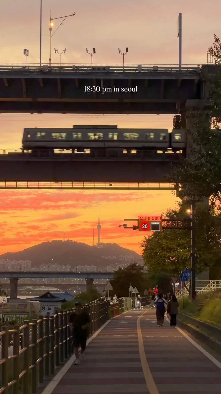 Seoul Landmarks and Han River Views