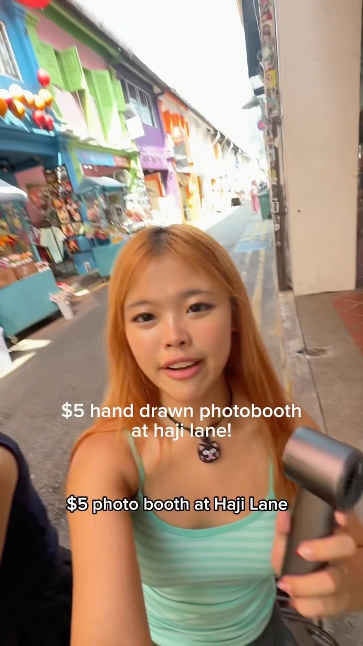 Haji Lane Features Affordable Hand-Drawn Photobooth
