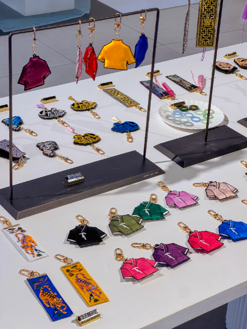 Seoul Pop-Up Offers Modernized Hanbok and Traditional Crafts