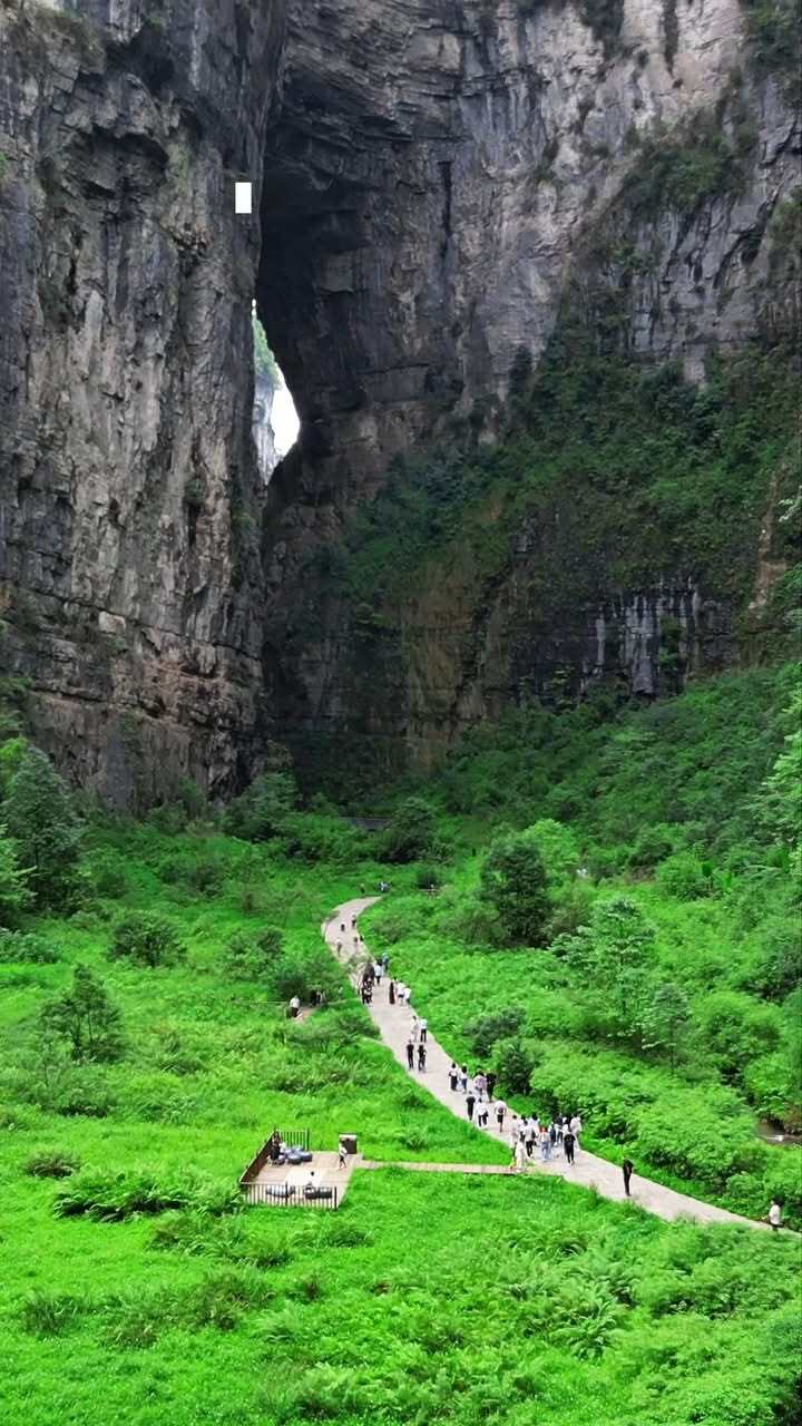 Wulong's Karst Wonders and Natural Bridges