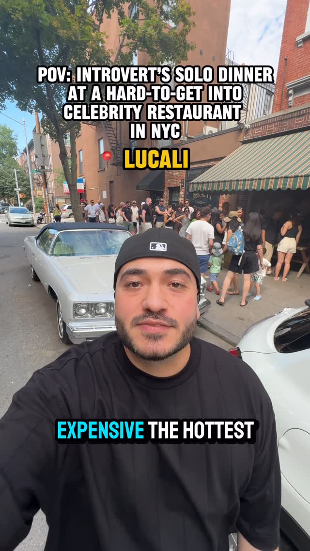 Brooklyn's Famous Pizzeria For A Solo Celebrity Dinner