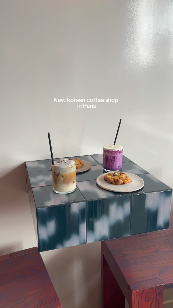 Paris's New Korean Cafe Serves Drinks and Cookies