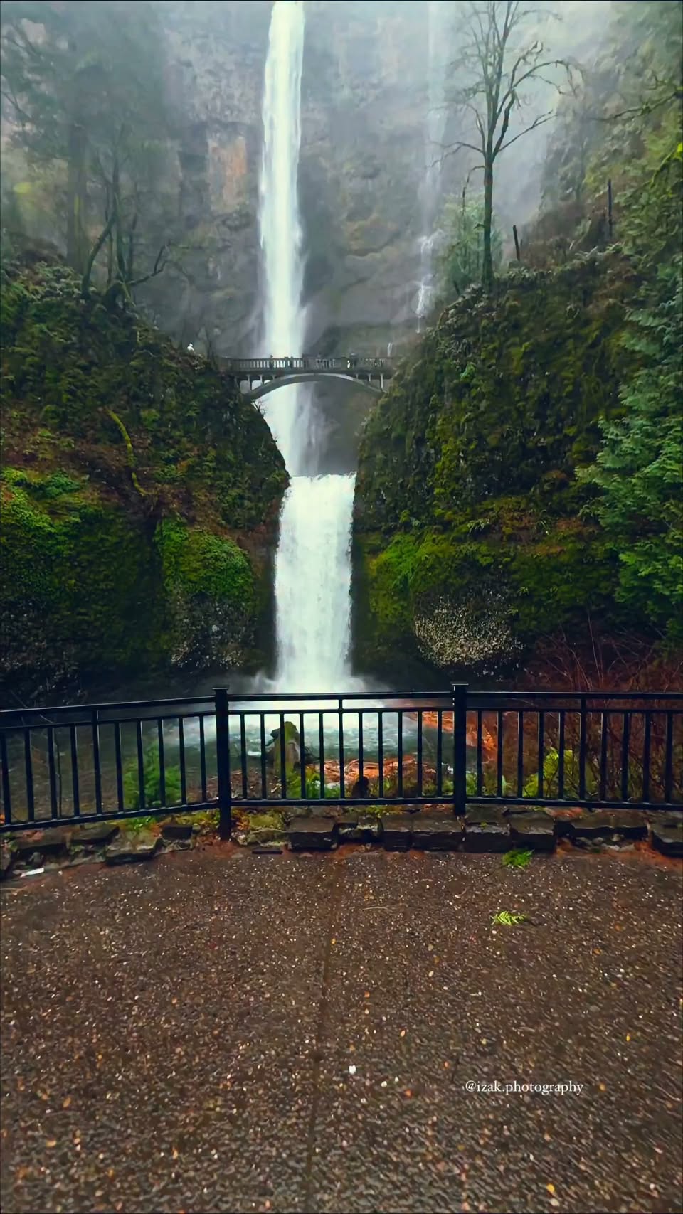 Iconic Multnomah Falls Oregon