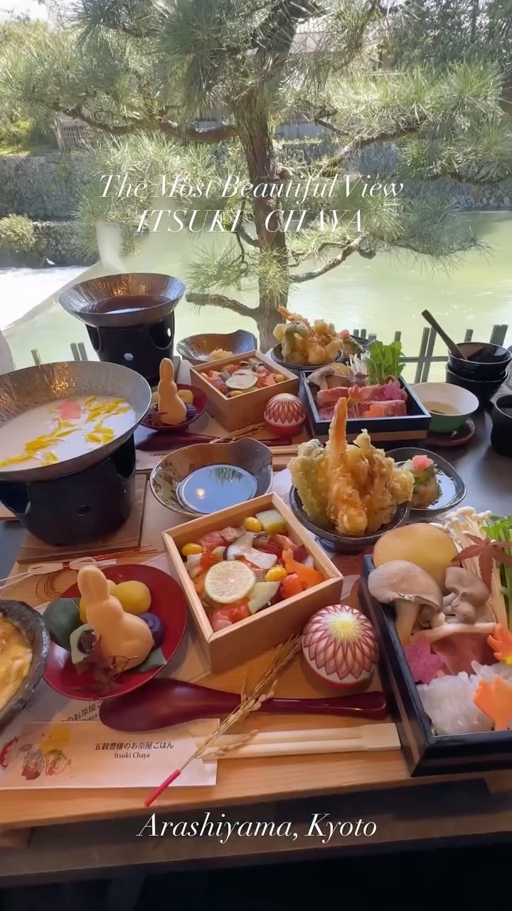 Arashiyama Itsukichaya: River Views, Japanese Cuisine