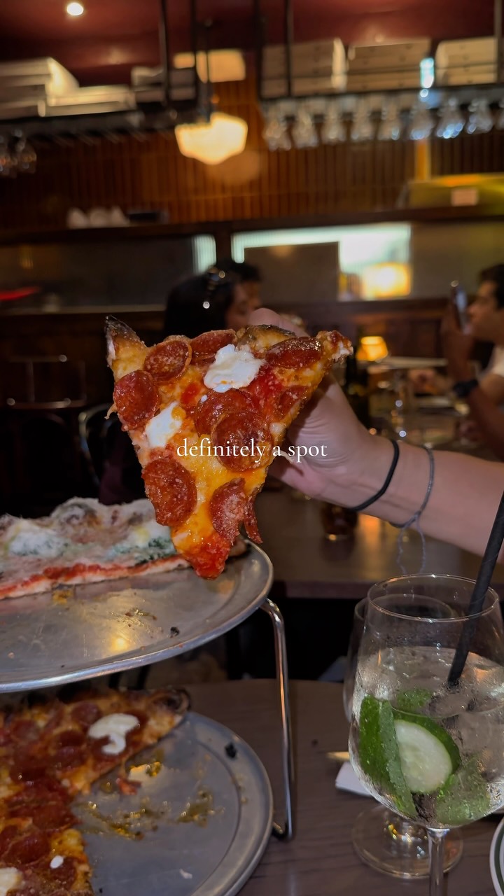 Crisp W1: Viral London Pizza Spot
