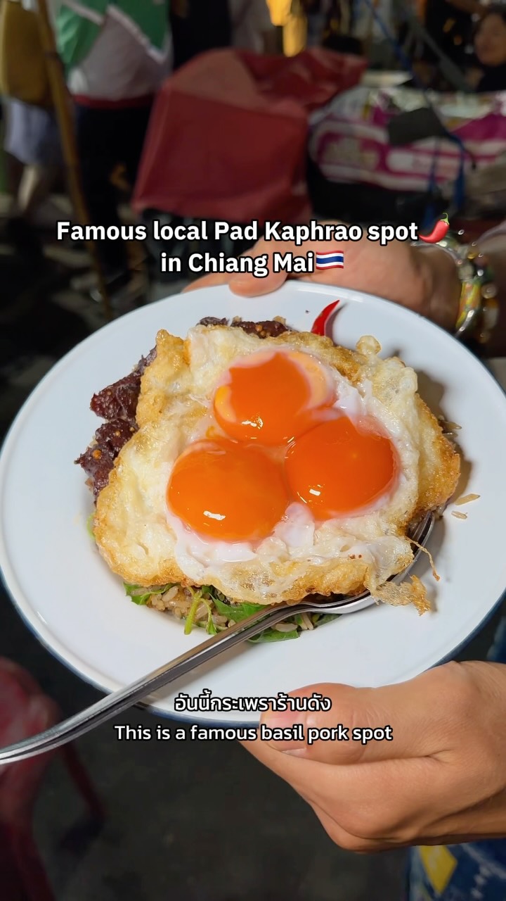 Two Chiang Mai Spots For Famous Pad Kaphrao