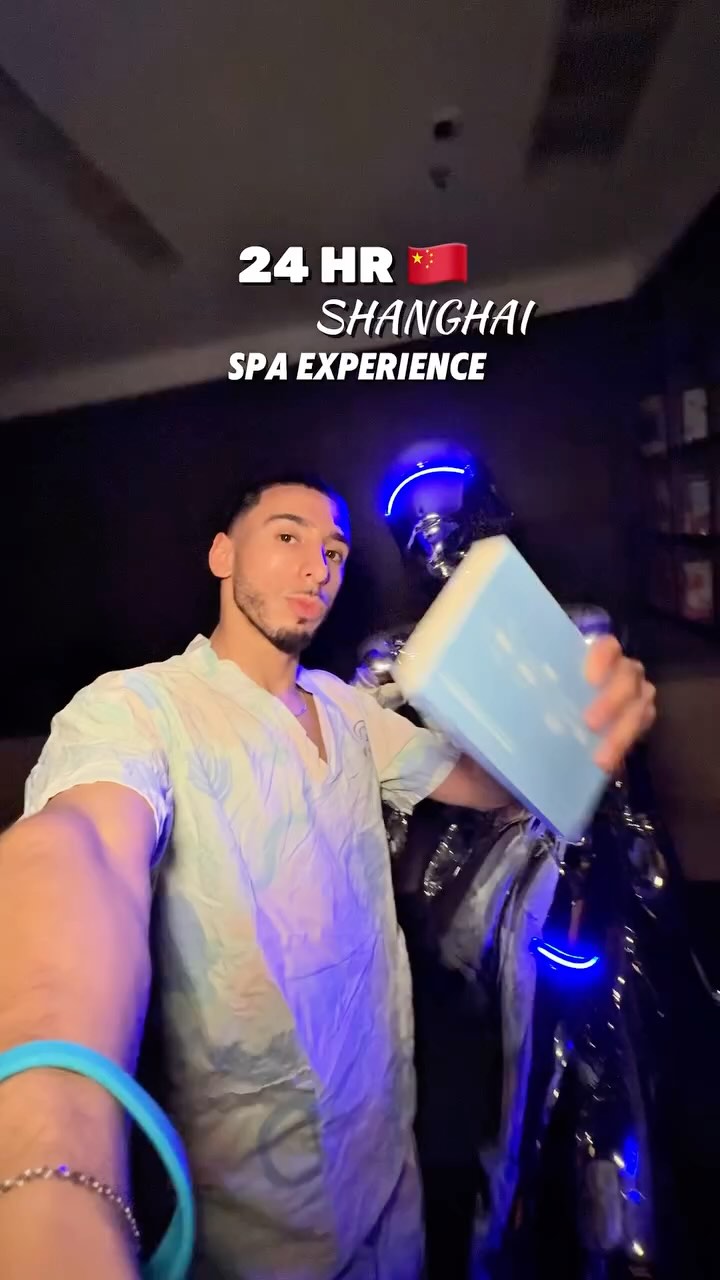 Shanghai 24-Hour Spa Offers Gaming and Food