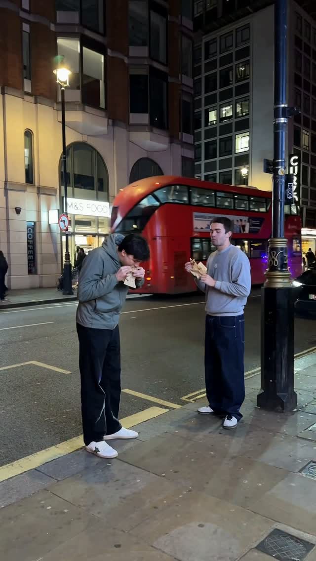 UK Restaurants Serving Viral Kung Fu Burgers
