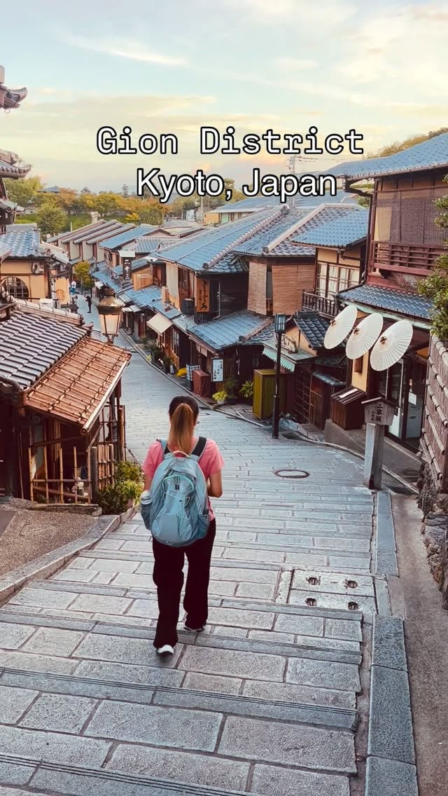 Kyoto's Traditional Streets and Temples