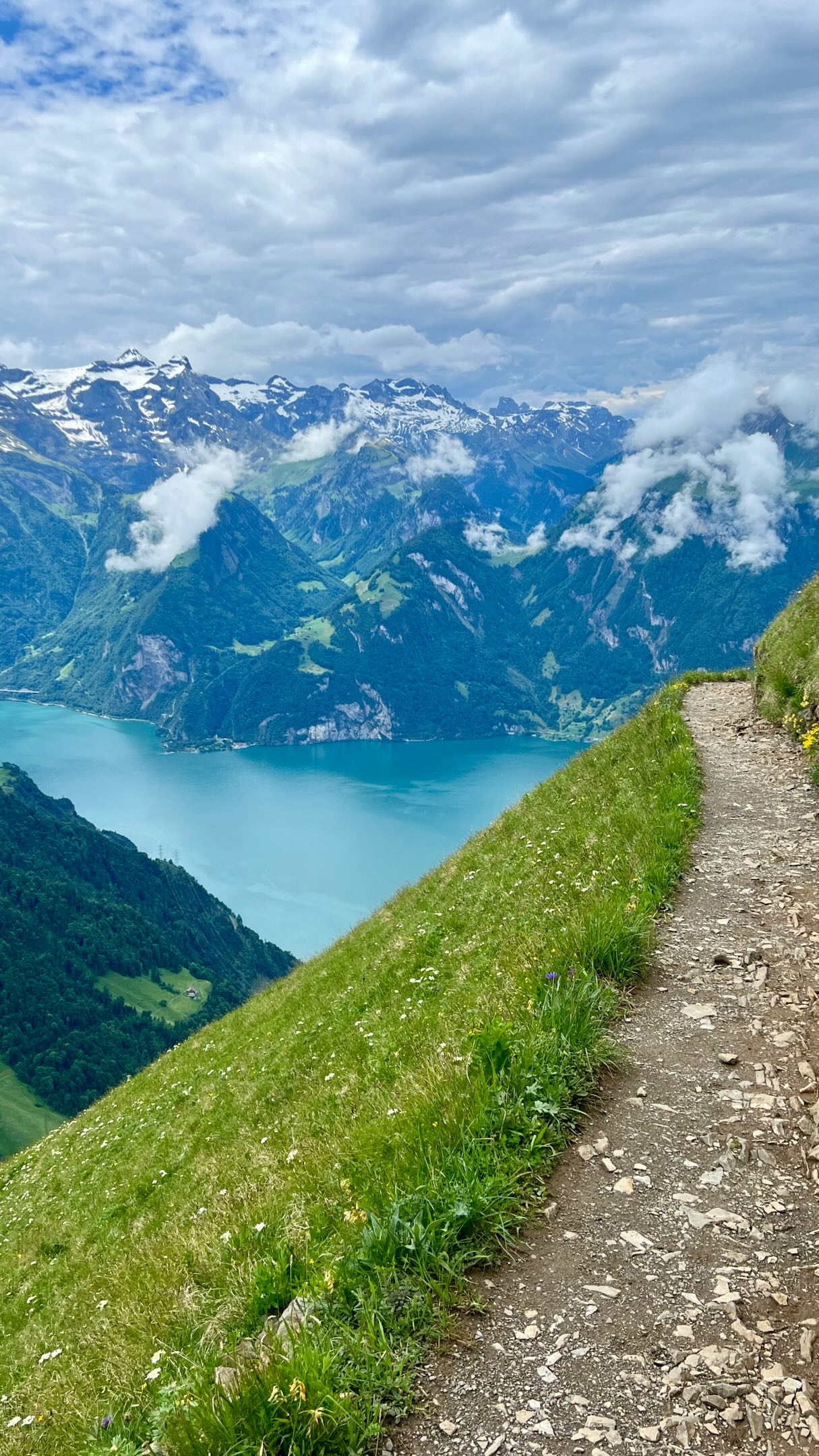 Stoos Ridge Trail: A Swiss Alpine Hiking Gem