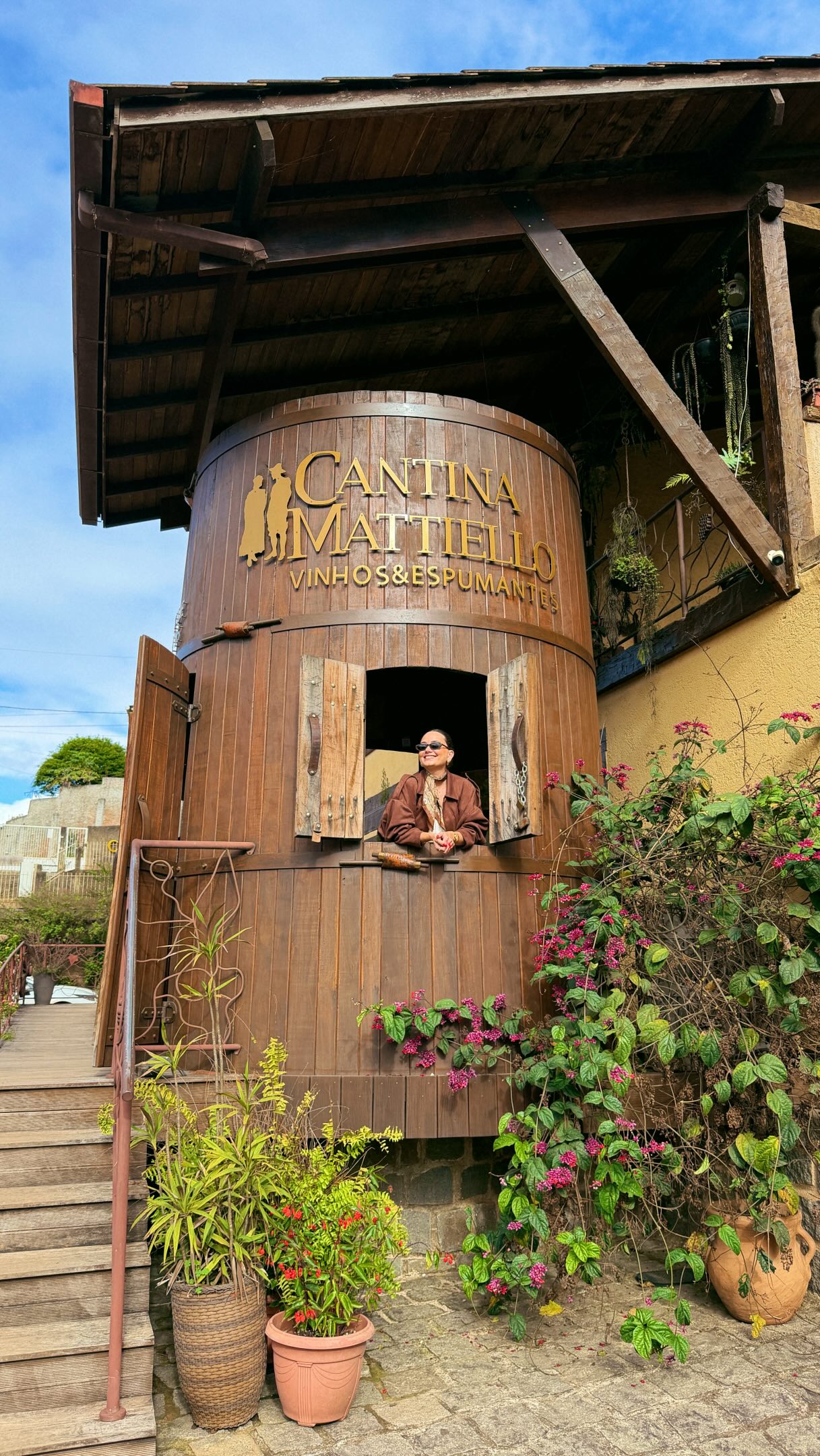 Santa Teresa's Italian Charm: Food, Wine, and Culture