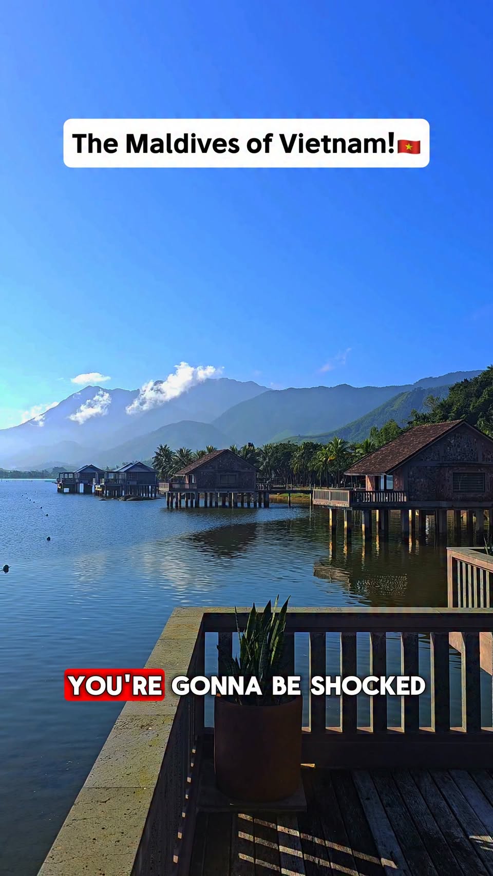 Lagoon-Adjacent Resorts and Natural Wonders