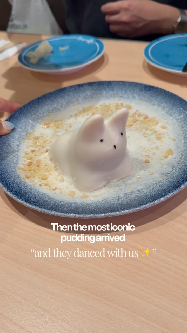 Bangkok Sushi Restaurant Features Unique Pudding Show