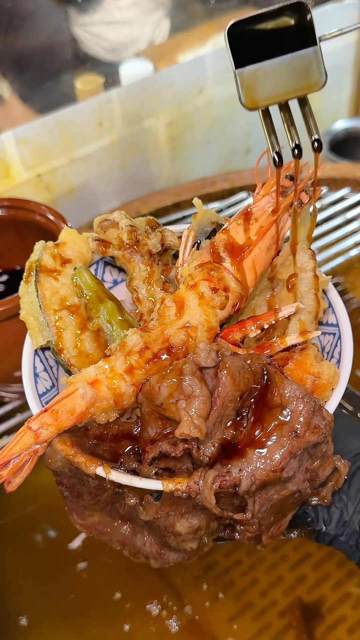 Shibuya Restaurant's Shrimp, Crab, and Wagyu Rice Bowl
