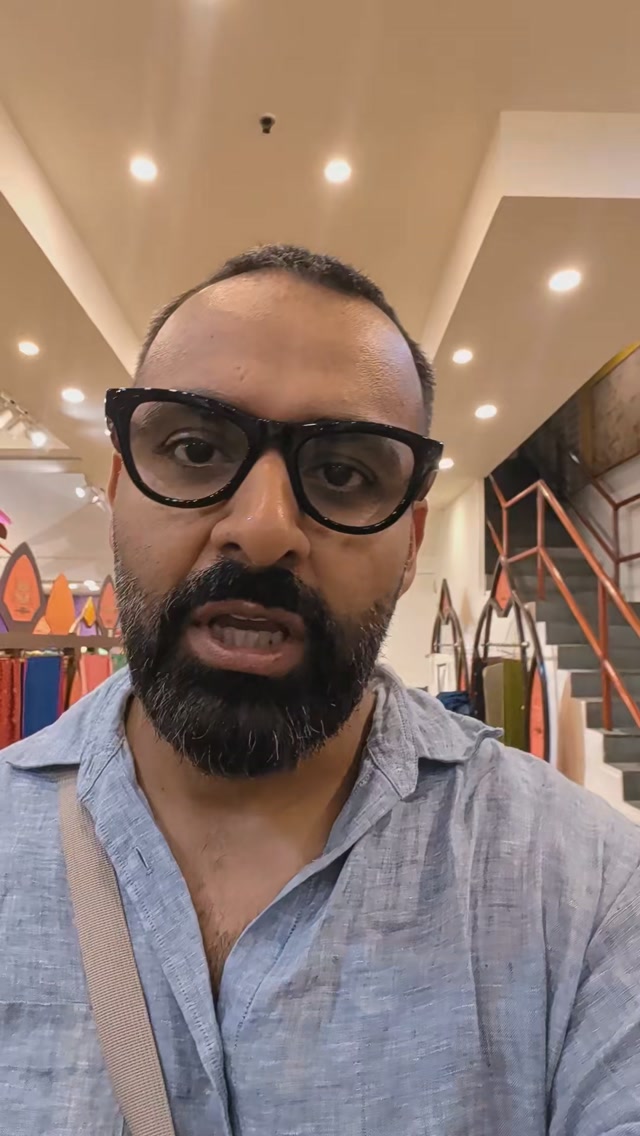 Indian Crafts Hub Preserves Traditional Artisanship