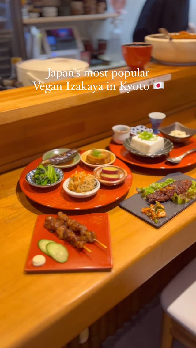 Kyoto's Popular Vegan Izakaya Restaurant