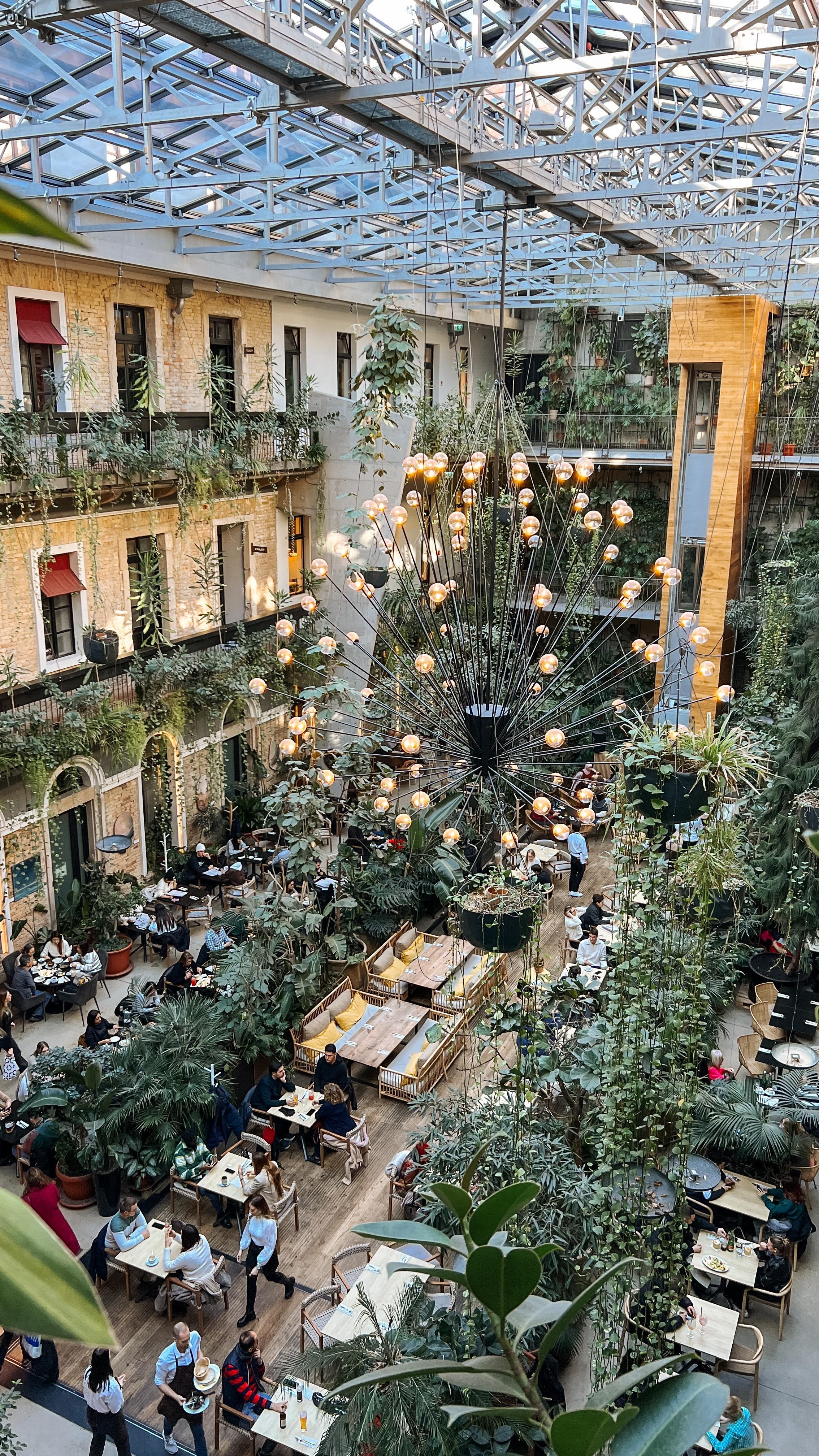Instagrammable Brunch Spot in Budapest