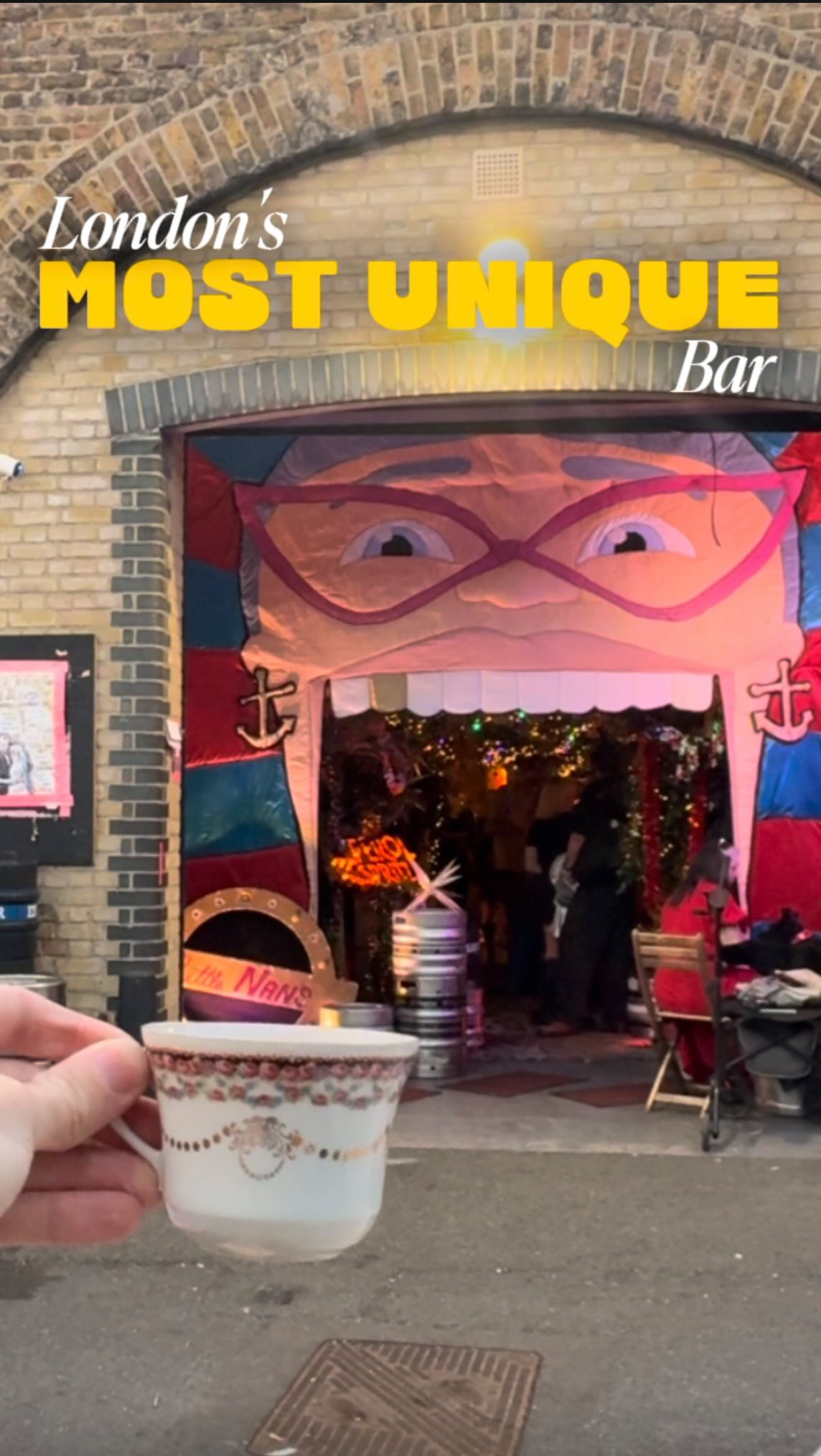 Little Nan's Bar Theme Bar