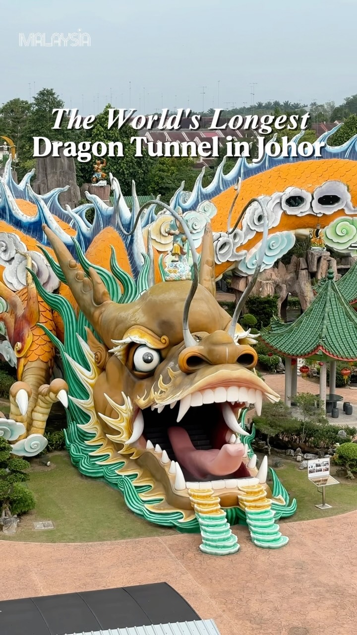 Longest Dragon Tunnel in Johor, Malaysia