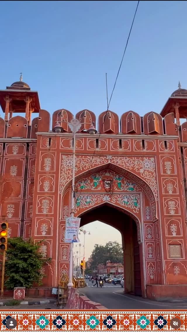 Jaipur's Iconic Gates And Landmarks