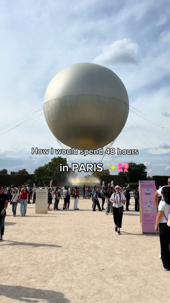 Parisian Landmarks And Popular Destinations