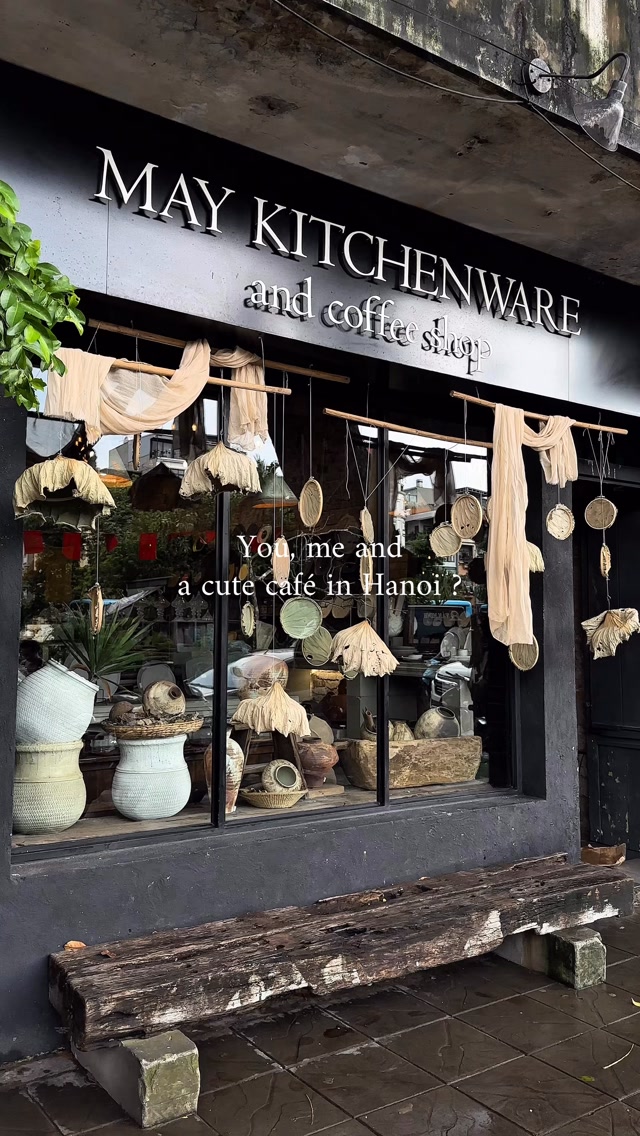 Hanoi Cafe With Kitchenware Shop