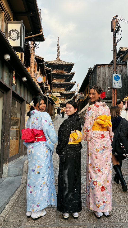 Kyoto Kimono Dressing and Tea Ceremony Experience