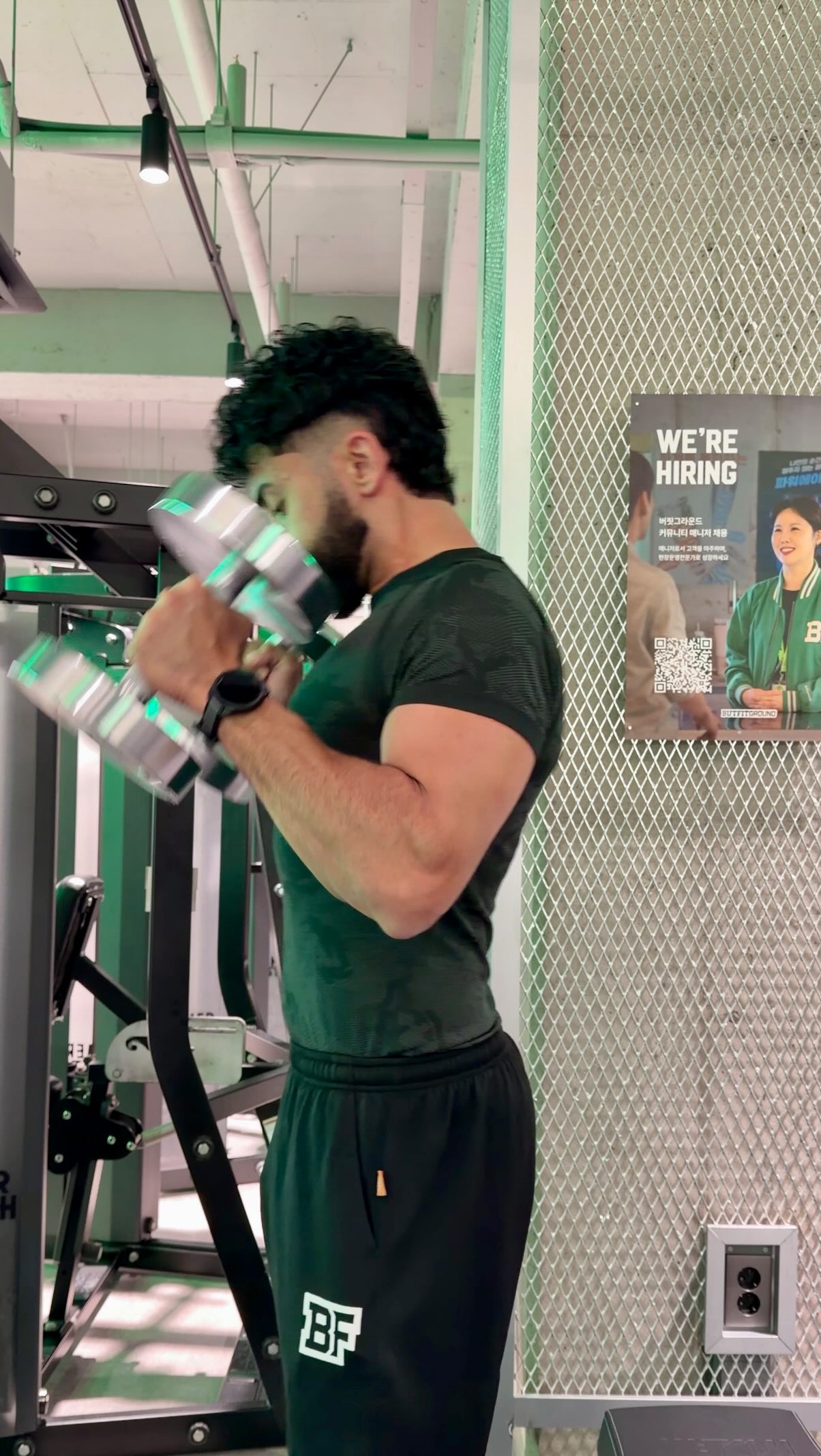 Seoul's Massive 8-Floor Gym: An All-Day Fitness Experience