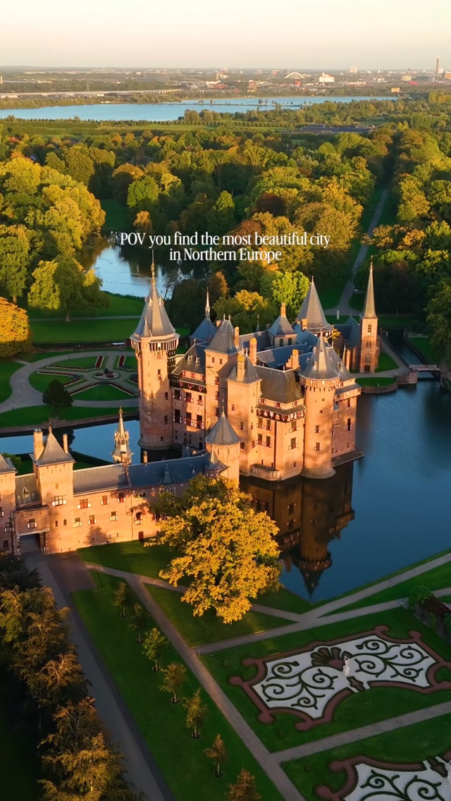 Utrecht: Canals, Castles, and Culinary Delights
