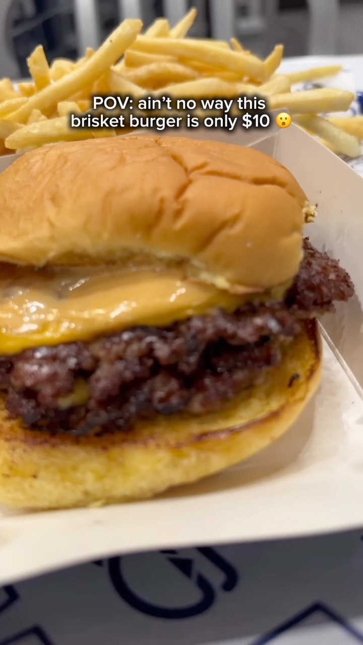 Sizzle Stack: Las Vegas Smash Burger Review