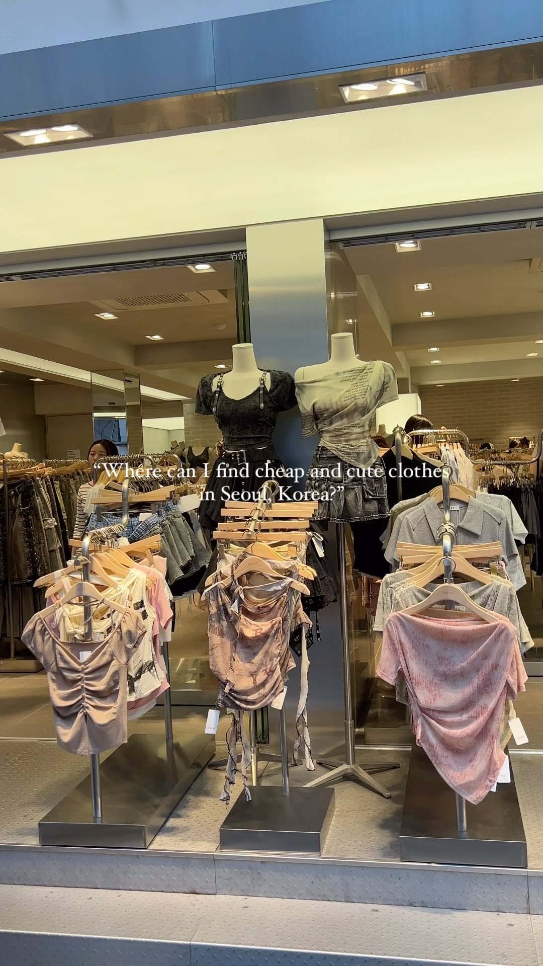 Seoul's Underground Shopping Malls for Affordable Fashion