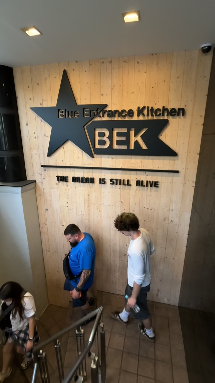 Tokyo's Blue Entrance Kitchen: Worth The Wait