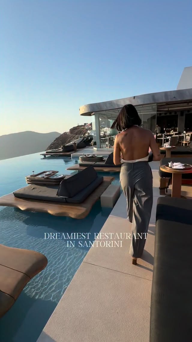 Santorini Hotels Feature Breathtaking Views And Dining