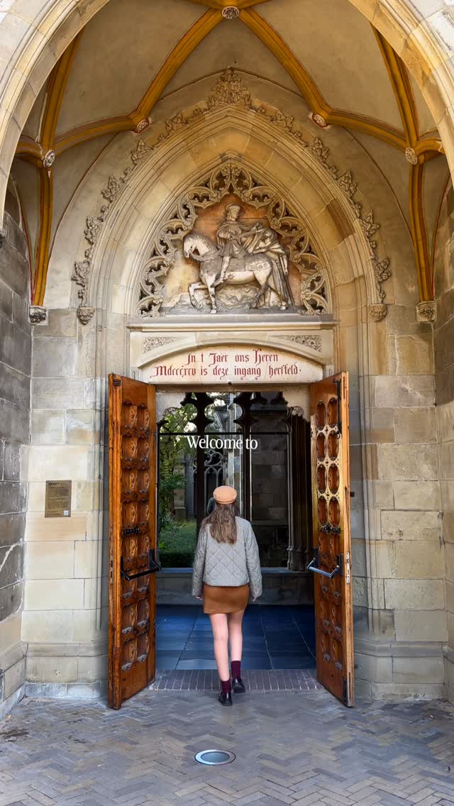 Utrecht's Canals, Castles, and Vegan Bites