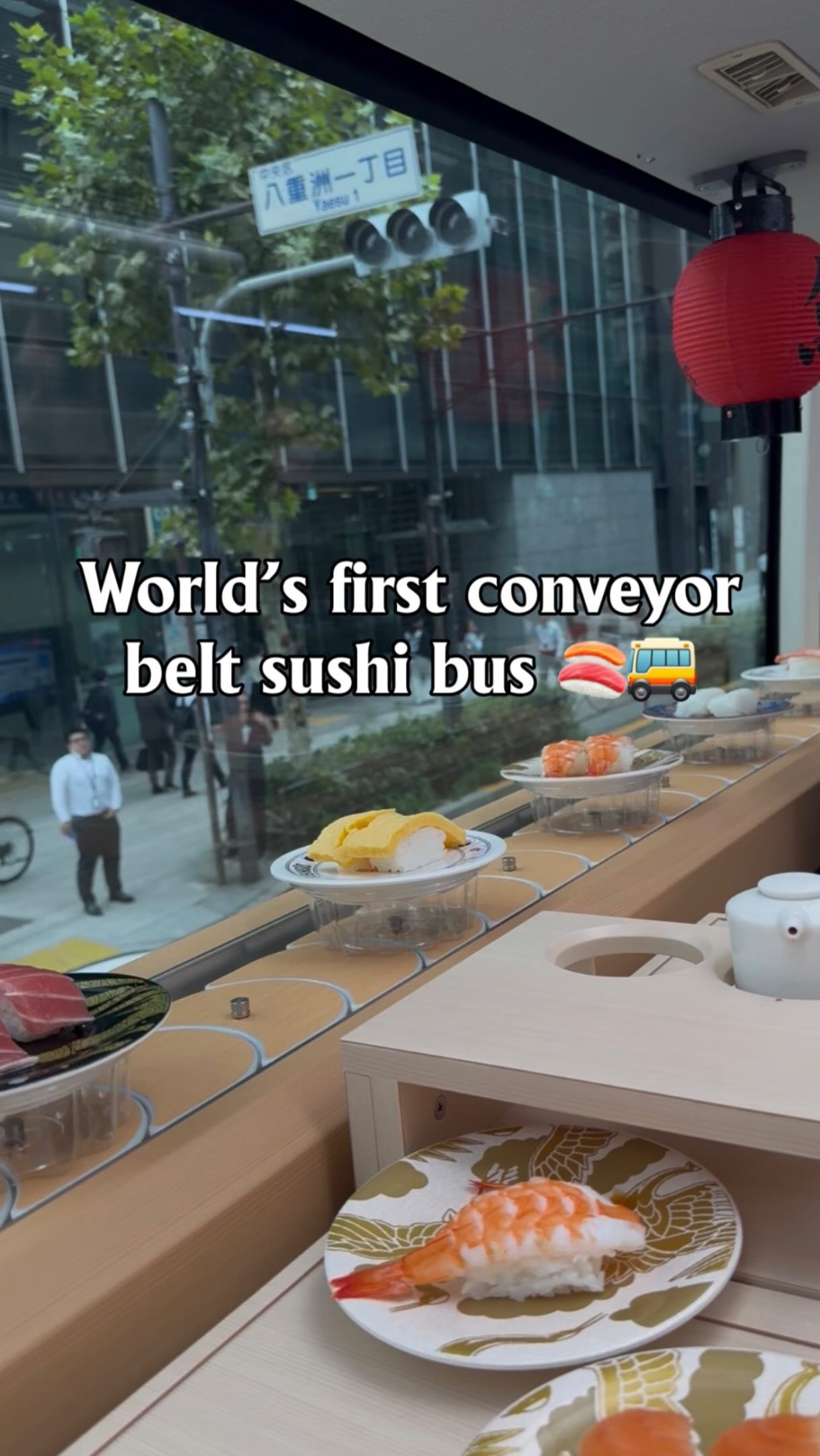 Tokyo Sightseeing Sushi Bus Offers All-You-Can-Eat