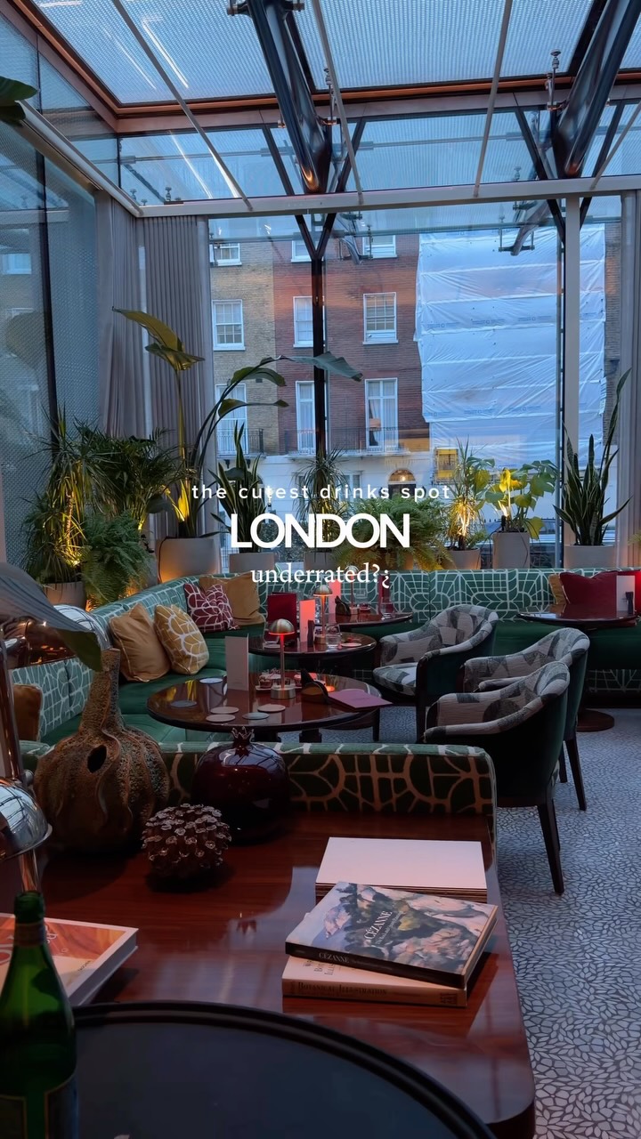 La Môme London: Stylish Bar for Nights Out