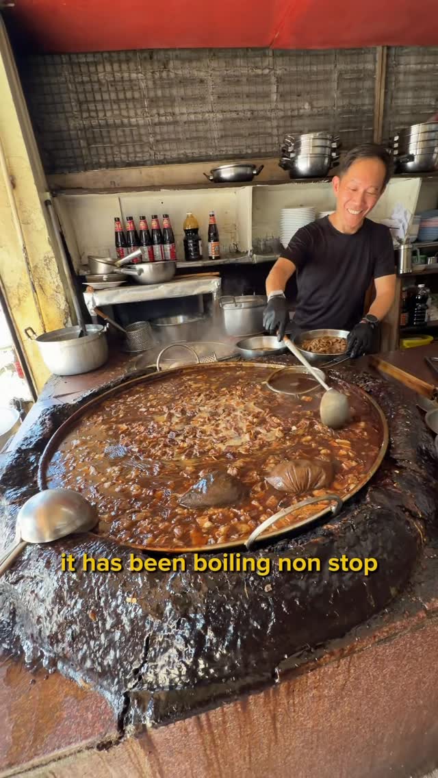 Bangkok Restaurant Features Perpetual Beef Stew