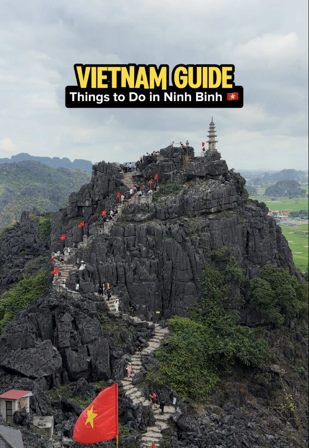 Ninh Binh's Stunning Hang Mua Viewpoint and Scenery