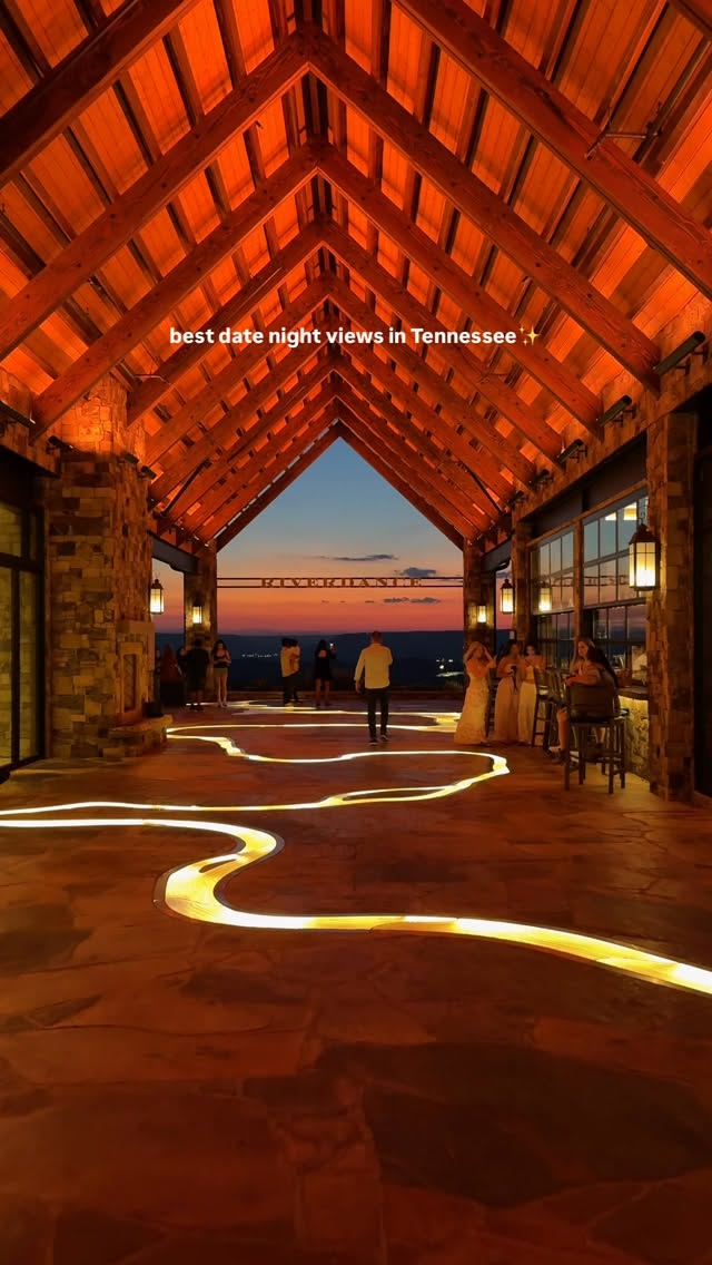 Riverdance Restaurant: Scenic Chattanooga Date Night