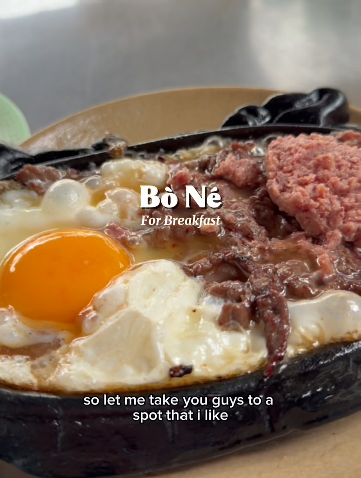 Bò Né Thanh Tuyền: Vietnamese Sizzling Beef Breakfast